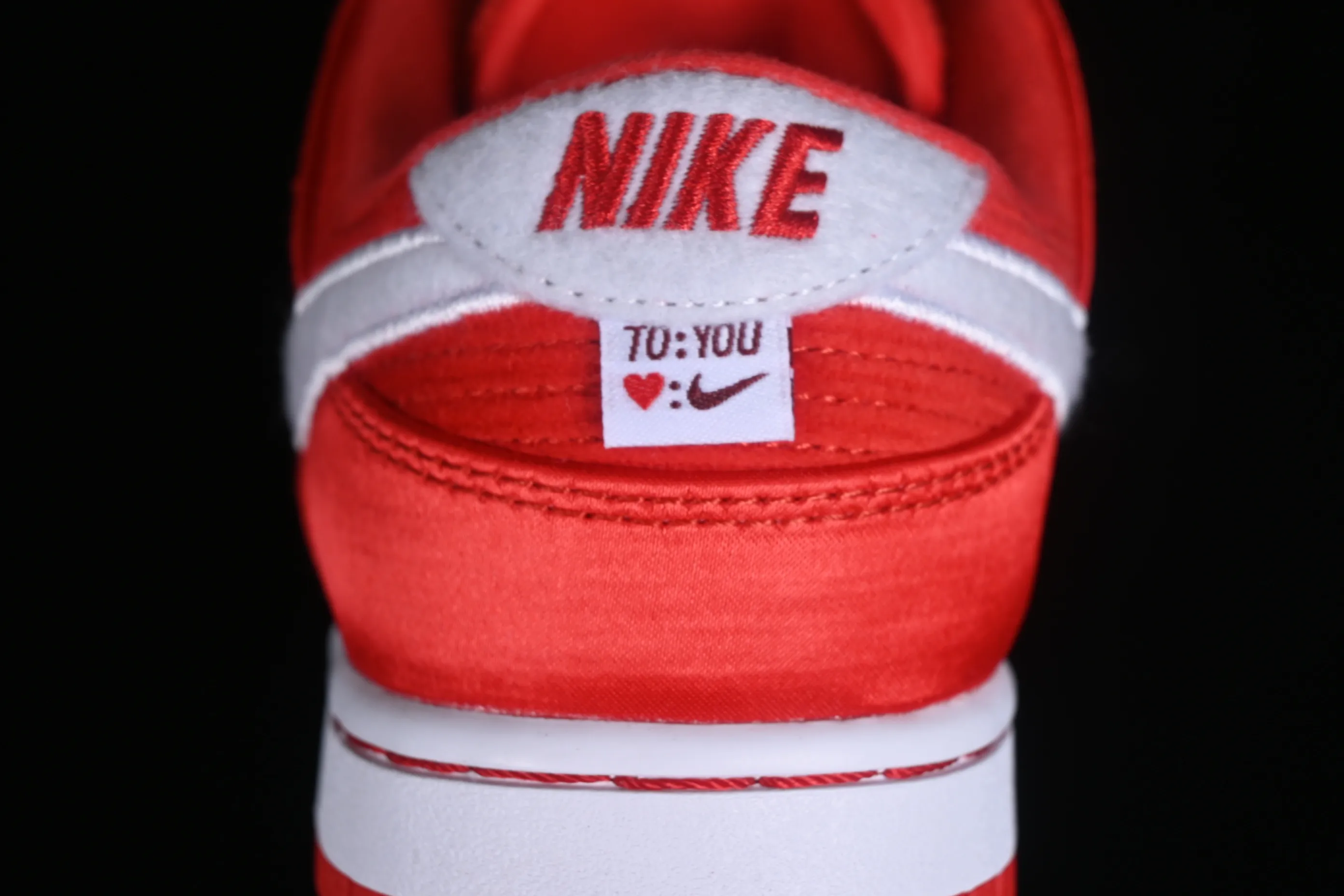 All categories Nk SB Dunk series Nk SB Dunk Low low-top sneakers Nk Dunk Low GS "Valentine’s Day" new Valentine’s Day color SB low-top casual sneakers FZ3548-612